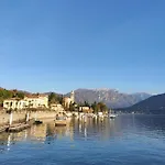 2 Livelli Con Vista Di Lenno