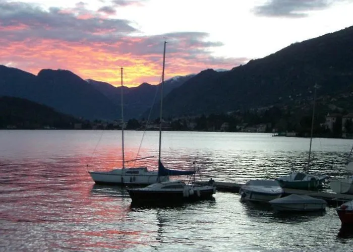 2 Livelli Con Vista Di لينّو