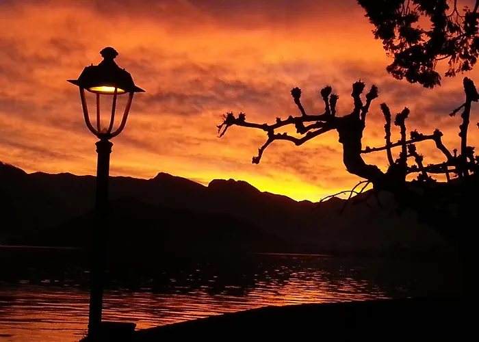 2 Livelli Con Vista Di Lägenhet Lenno