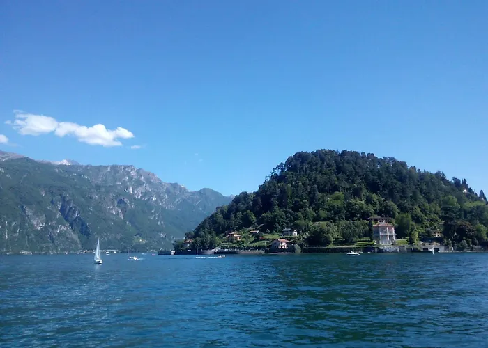 2 Livelli Con Vista Di Lägenhet Lenno