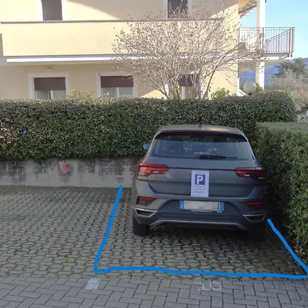 2 Livelli Con Vista Di * Лено