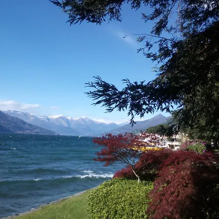 2 Livelli Con Vista Di * Лено